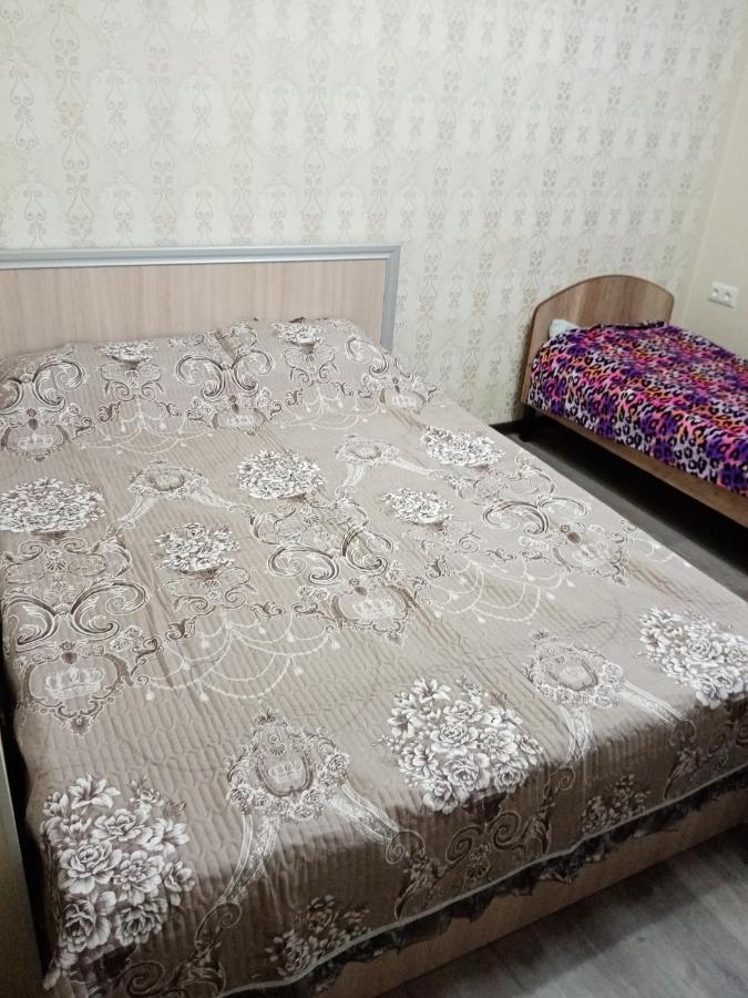 Hostel Esal Osh Luaran gambar