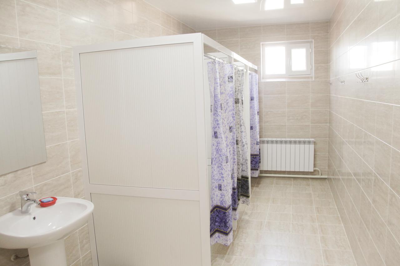 Hostel Esal Osh Luaran gambar